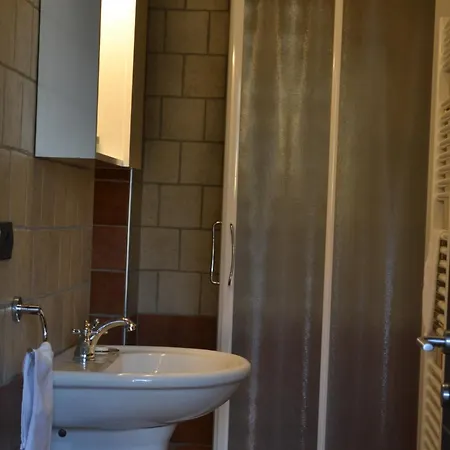 Domus Hotell 2*