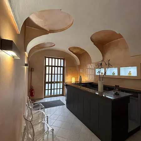 Hotell Domus 2*