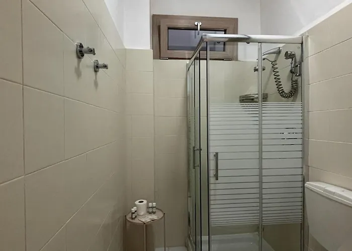 Domus 2* 卡塞勒托瑞尼斯