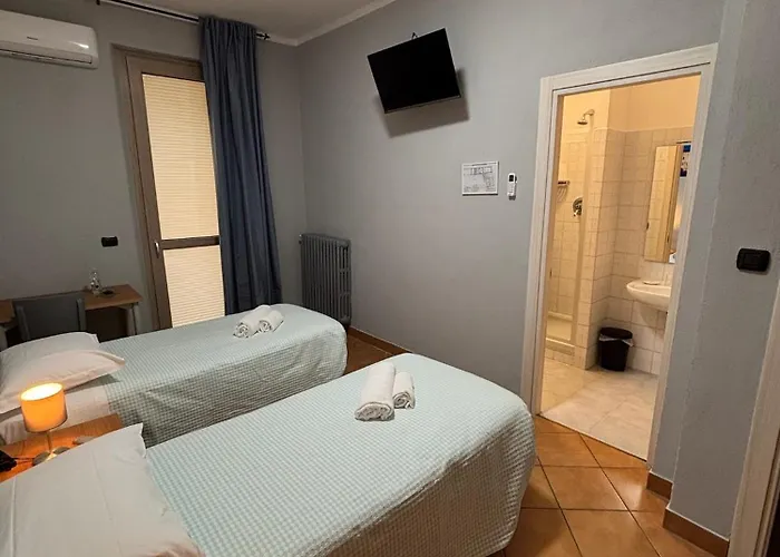 Domus 酒店 卡塞勒托瑞尼斯